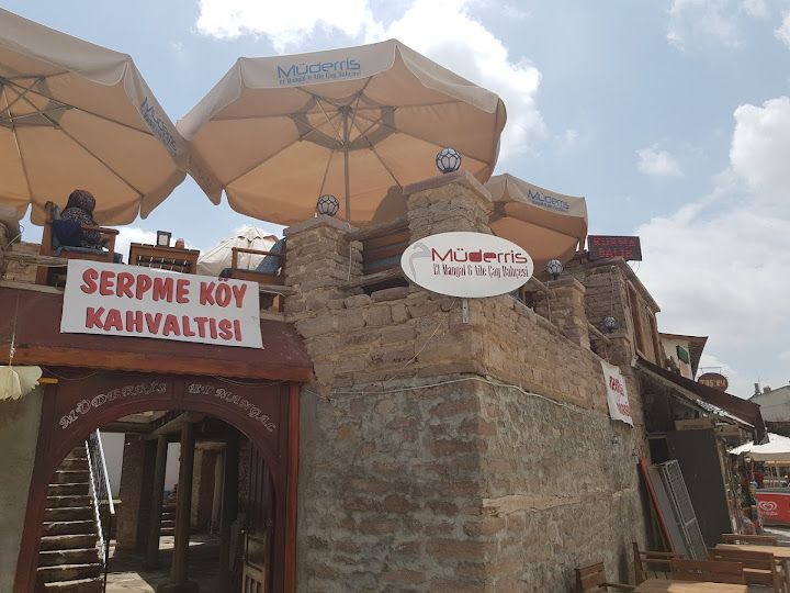 Müderris Et Mangal Ve Aile Çay Bahçesi