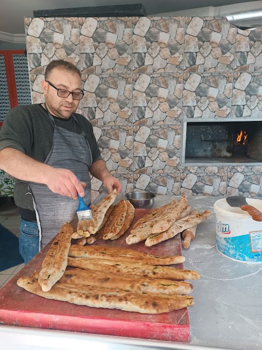 Ekim Kardeşler Pide Salonu