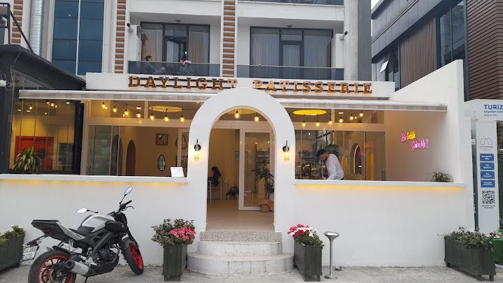 Daylight Patisserie