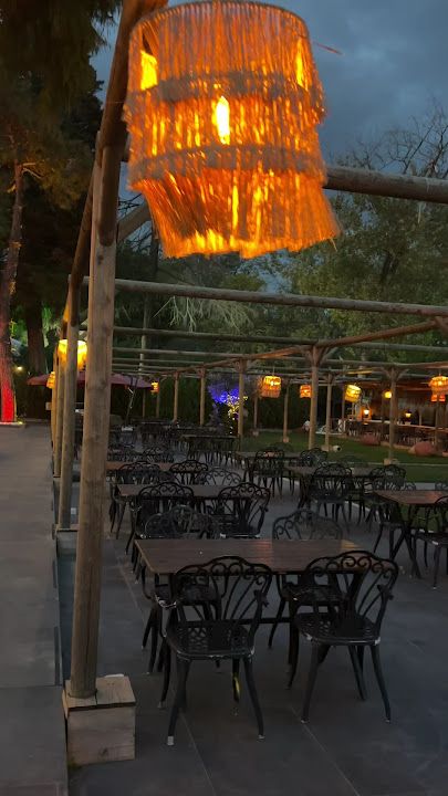 Maia Restaurant By Del Lago