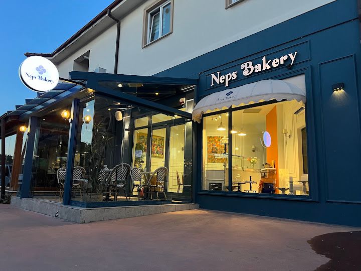 Neps Bakery