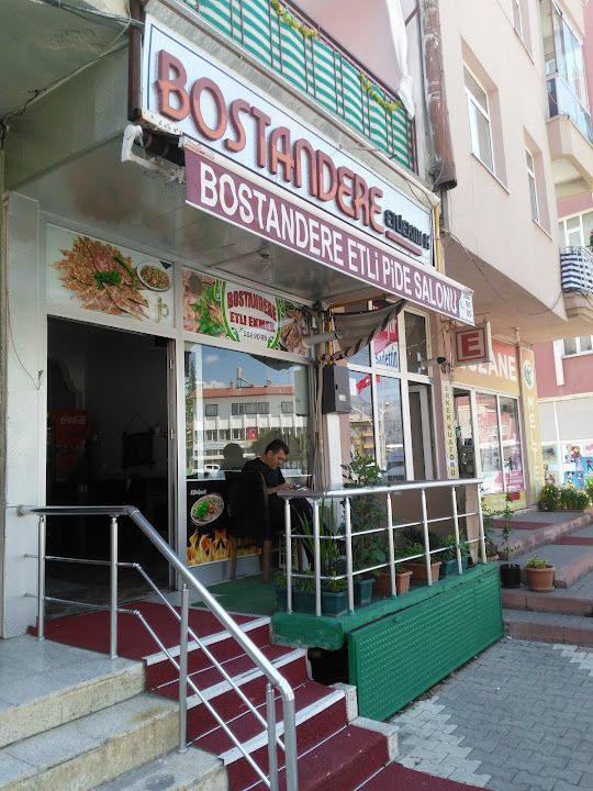 Bostandere Etli Ekmek