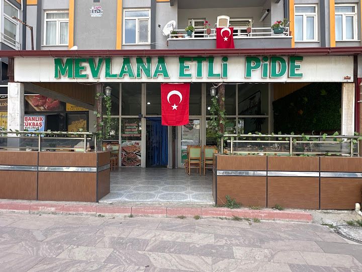Mevlana Etli Pide