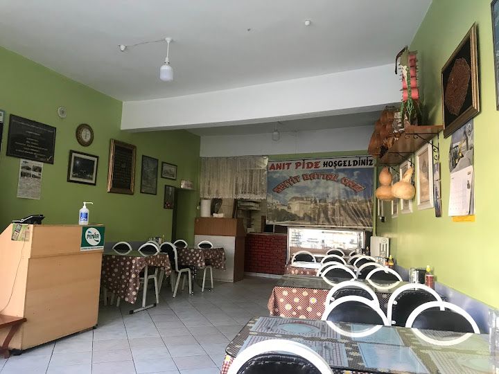 Anıt Pide Salonu
