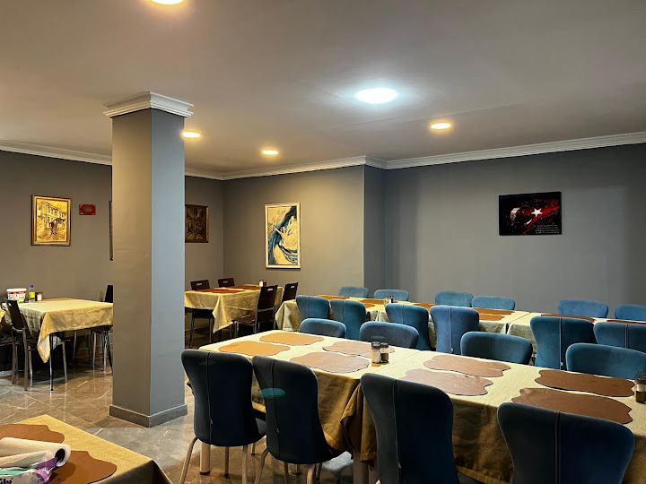 Bade Kahvaltı Salonu ve ev yemekleri
