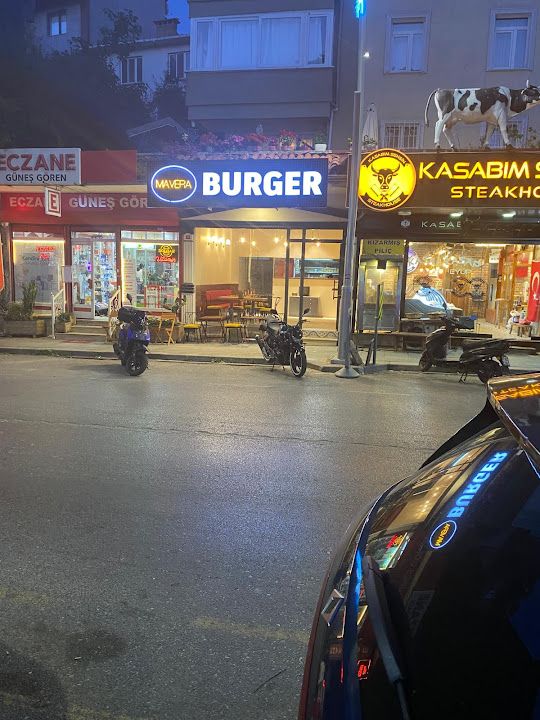 Mavera Burger