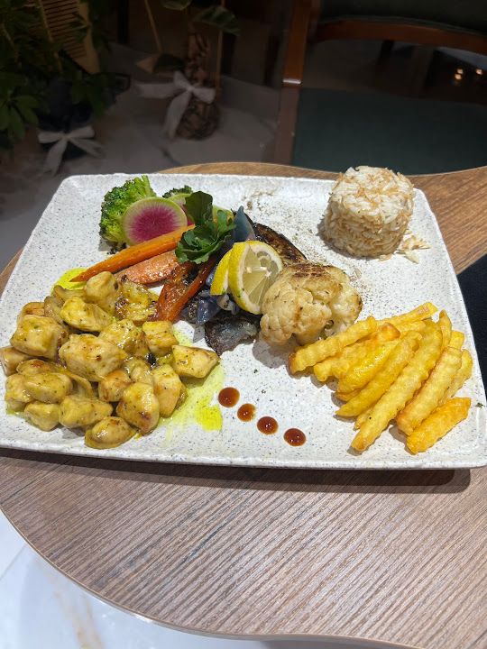 Balance Cafe & Restaurant