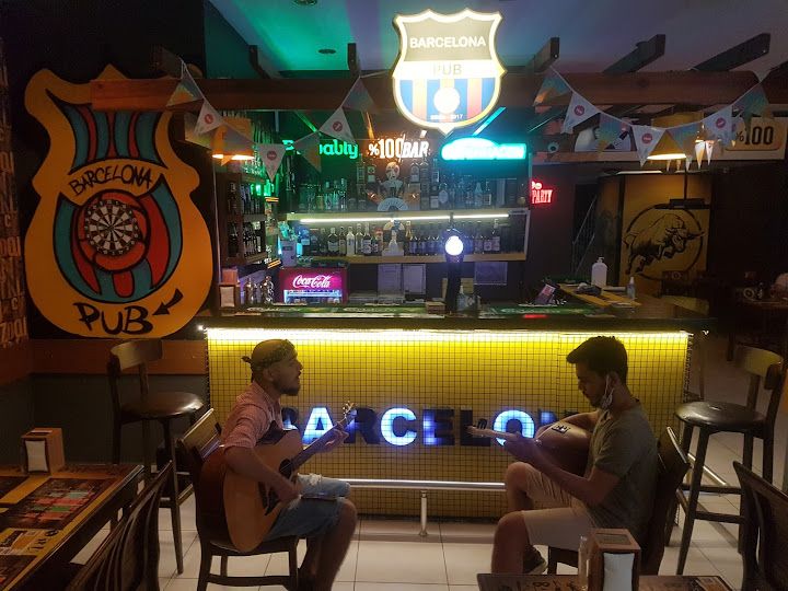 Barcelona Pub