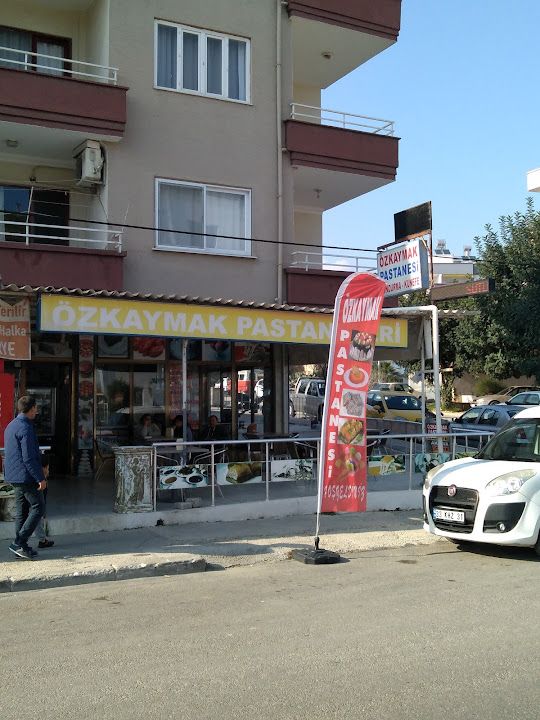 Öz Kaymak Pastanesi