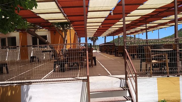 Tisan Cafe Restoran
