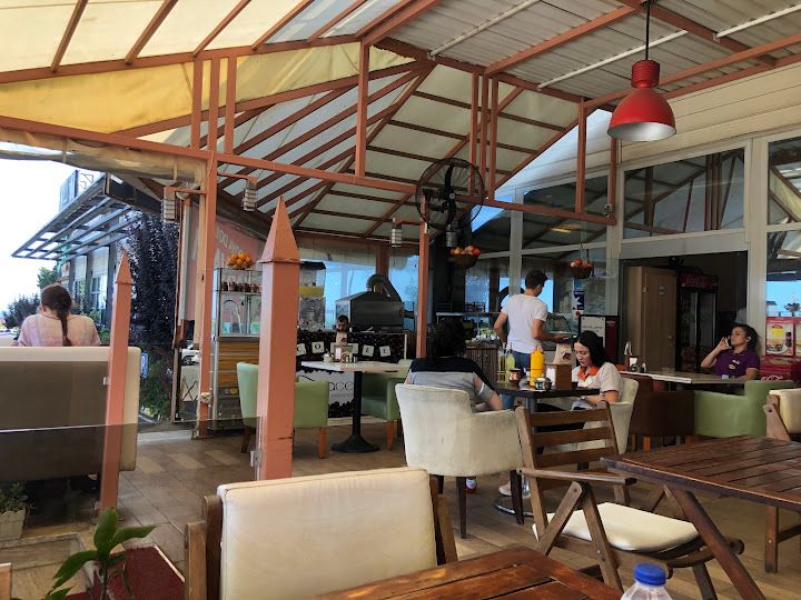 Cafe Teras Maxi