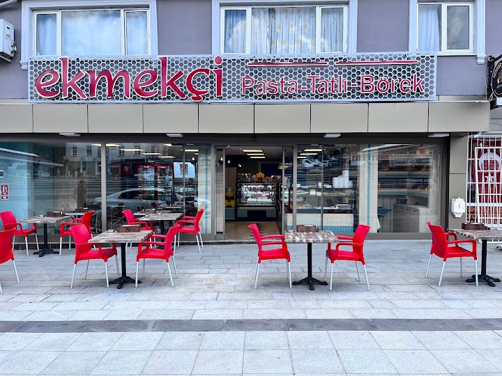 Ekmekçi Pasta Tatlı Börek