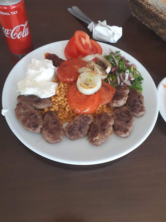Sini Köfte Ve Yemek Salonu