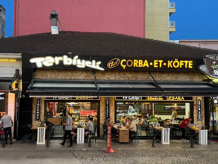 Terbiyeli Çorba Et Köfte