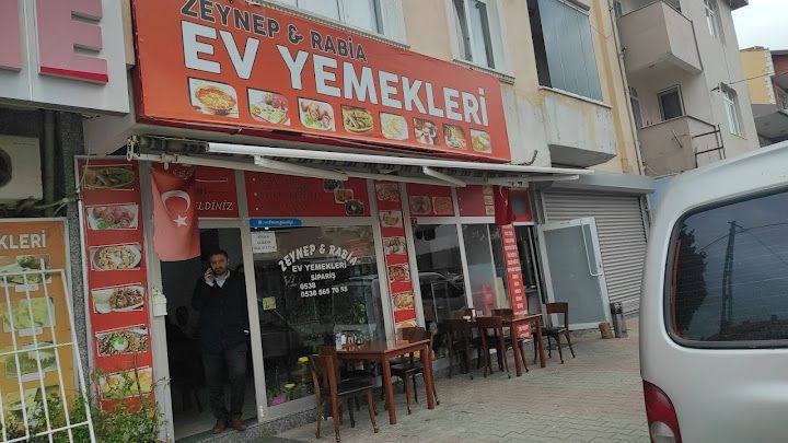 Zeynep Ve Rabia Ev Yemekleri