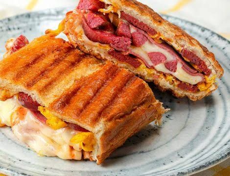 Evinönü Çay Tost