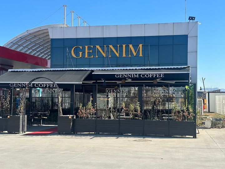 Gennim Coffee Shop