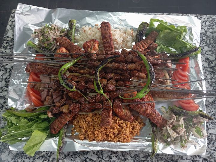 Yesrib Kavurmacı Mevlut Usta