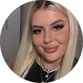 Simge Akalın