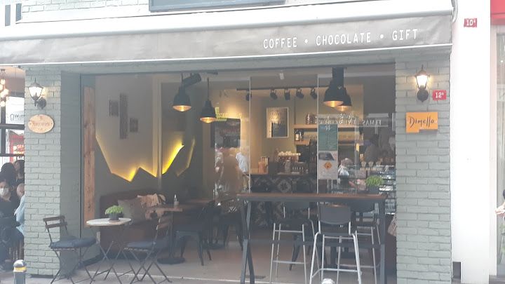 ARDEN'S Cafe