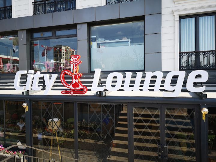 CITY LOUNGE