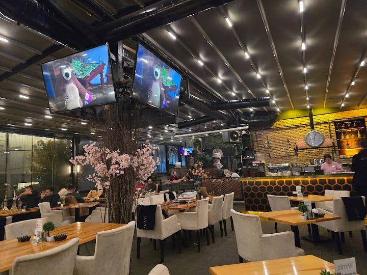 elmAli Cafe&Lounge
