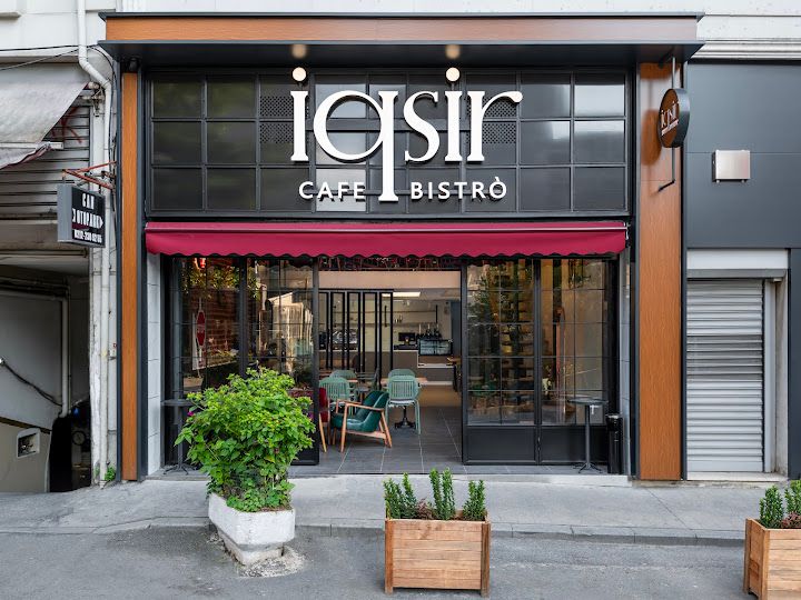 İqsir Cafe & Bistro