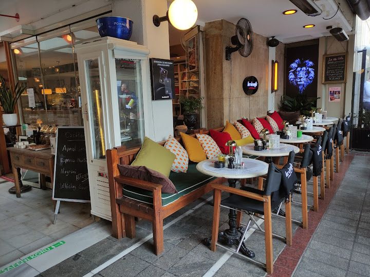La Vie Cafe - Teşvikiye