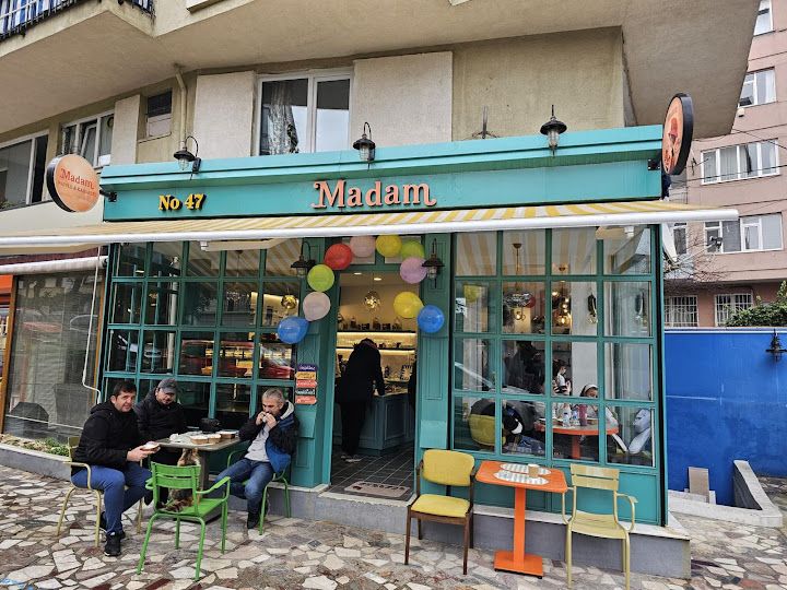 Madam Cafe