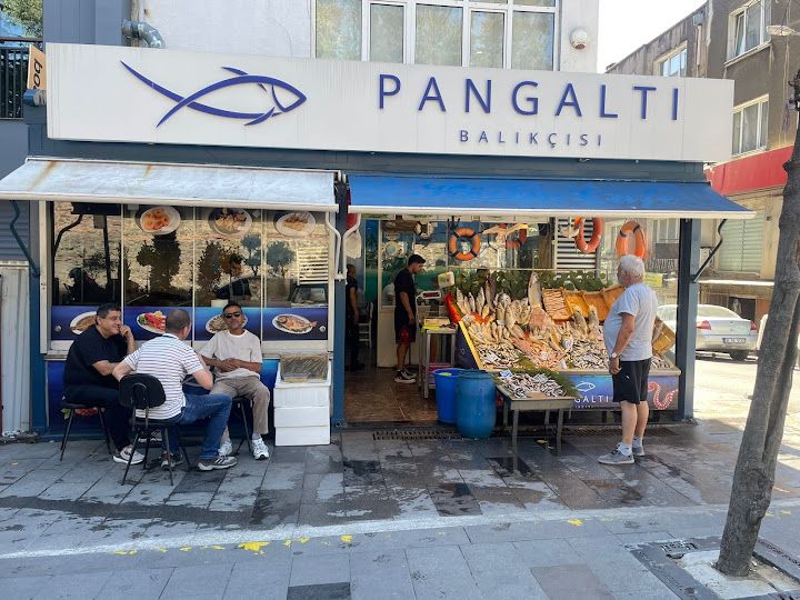 Pangaltı balıkçısı