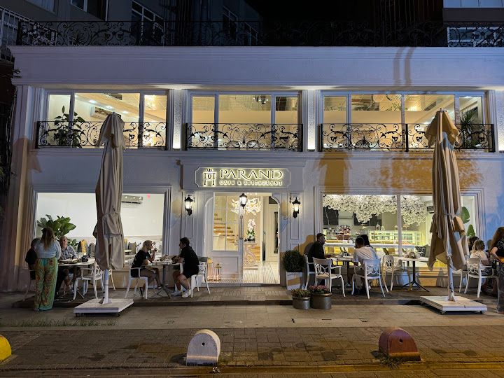Parand Cafe & Restaurant