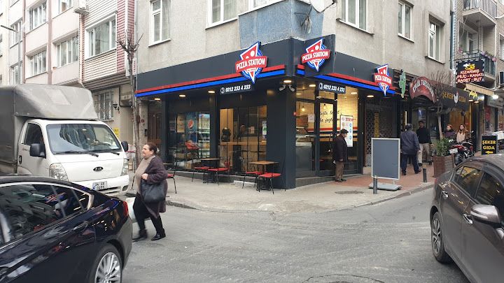 Pizza Station