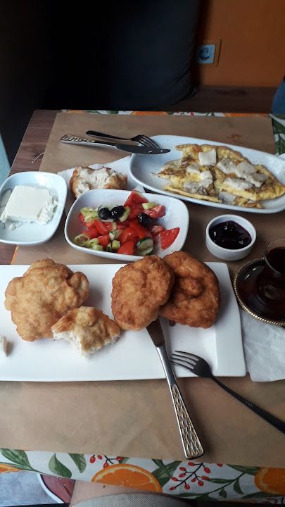 Tava Cafe & Yemek Evi