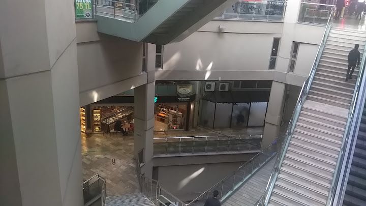 Testi Sâra Cafe