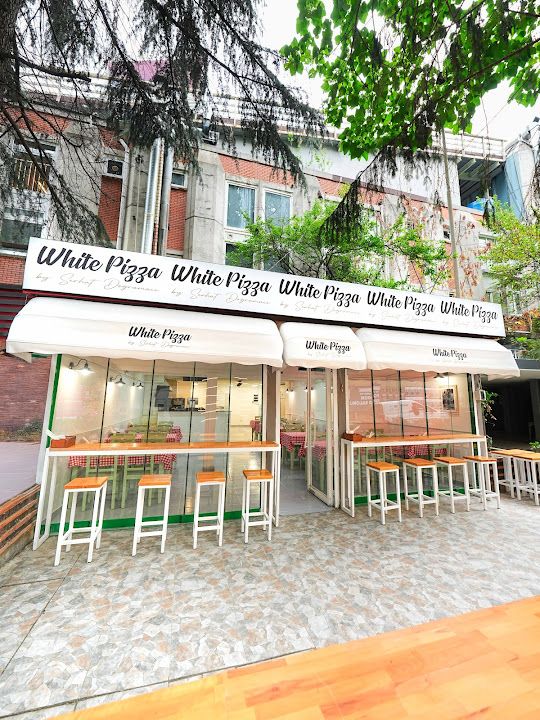 White Pizza By Serhat Doğramacı / Maslak
