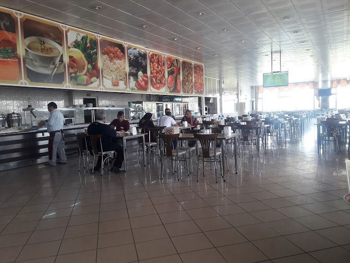 Mola Tesisi Kamyoncular