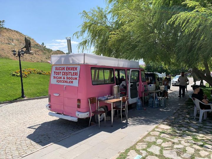 Sivrihisar Sucuk Evi