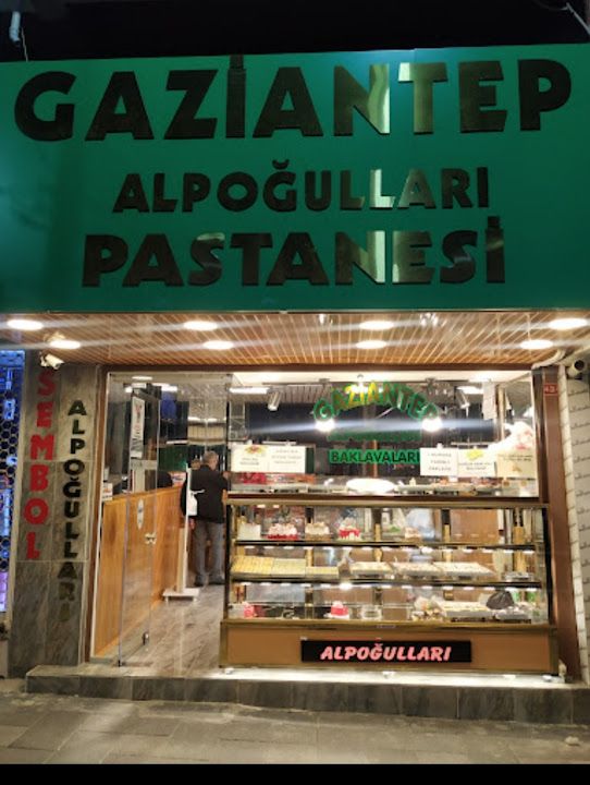 Alpoğulları Pastanesi - Tatlı Sarayı