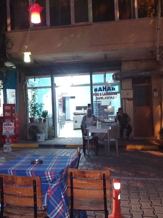 Bahar Pide Salonu