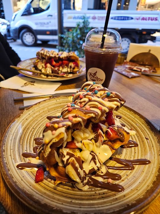 KAHVECE WAFFLE
