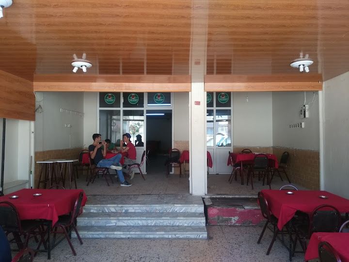 Yeni Asmalı Kıraathanesi
