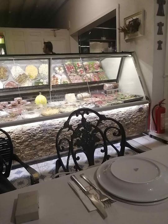 Başka Bir Meyhane