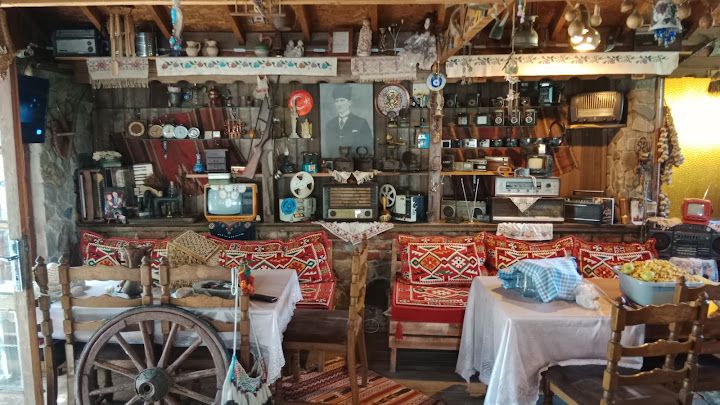 Gülseren Abla Otantik Köy Kahvaltısı