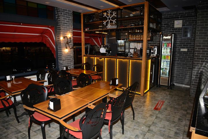 Tavachi Cafe & Restaurant