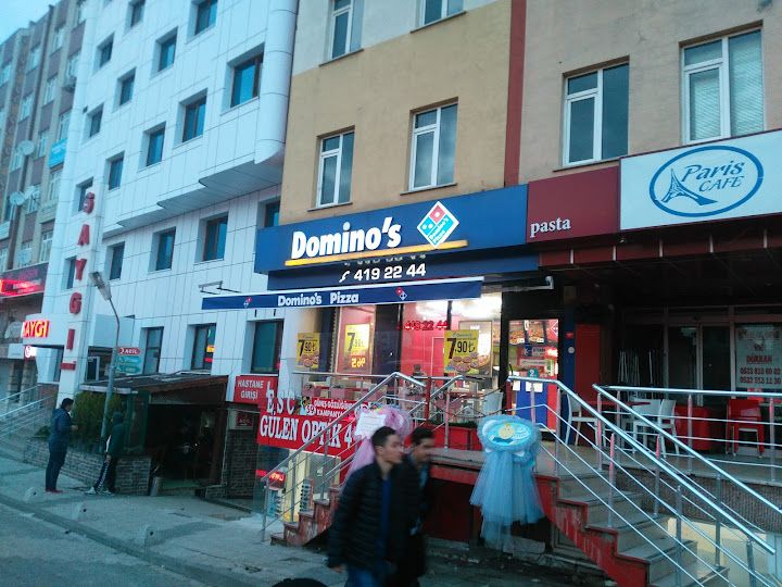 Domino's Pizza Sultanbeyli