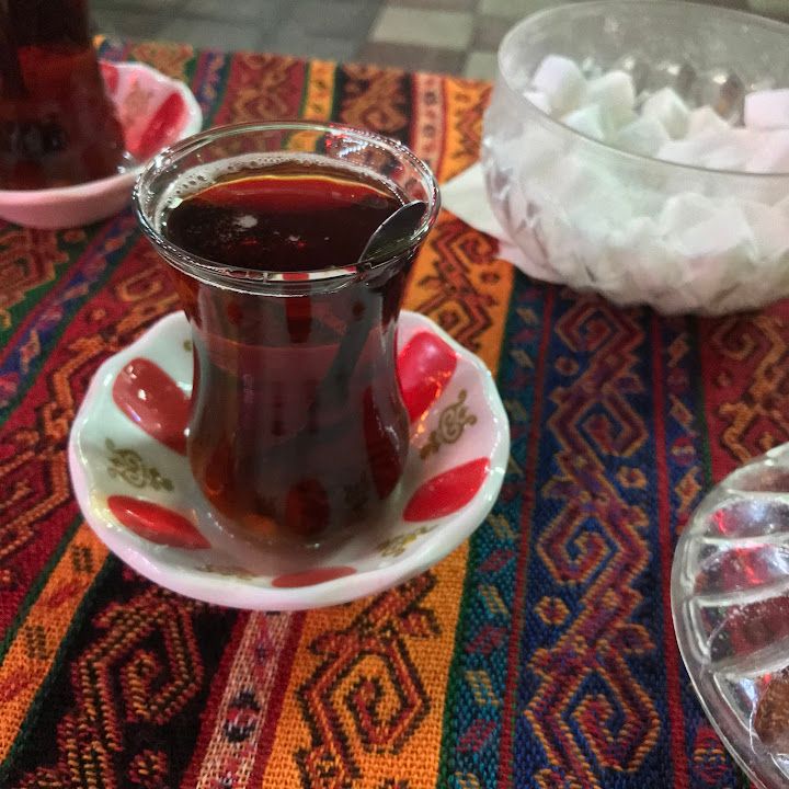 İNCİRALTI SEMAVER ÇAY EVİ
