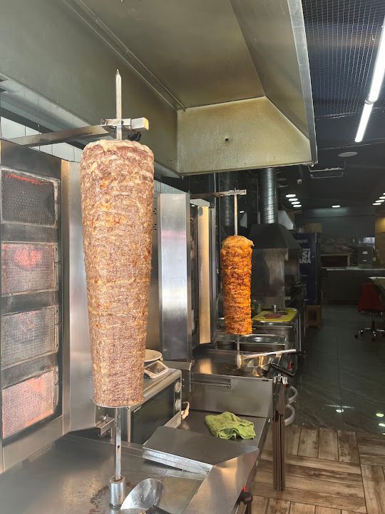 Öz Şirvan Kebap-lahmacun-döner