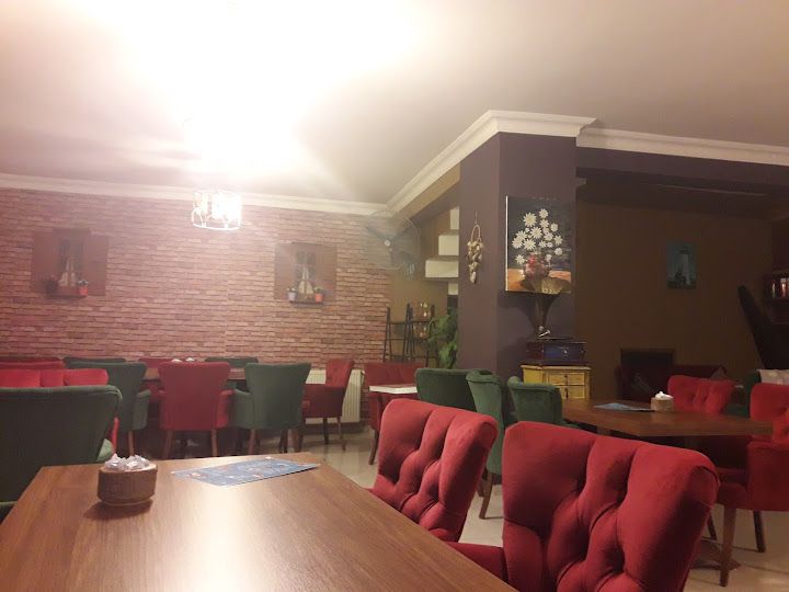 Cafe Leyli
