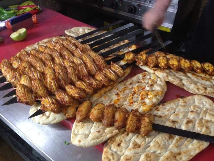 Kanat Dünyası Ve Balik Tadi