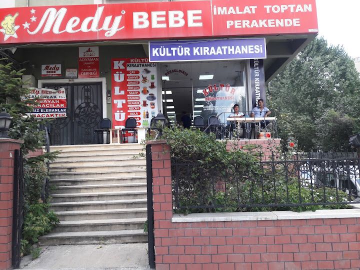 Kültür Kıraathanesi